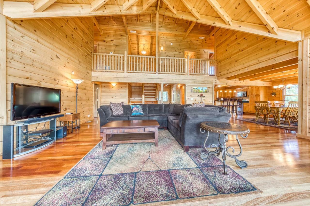 Majestic Lakefront Lodge Sevierville Buitenkant foto