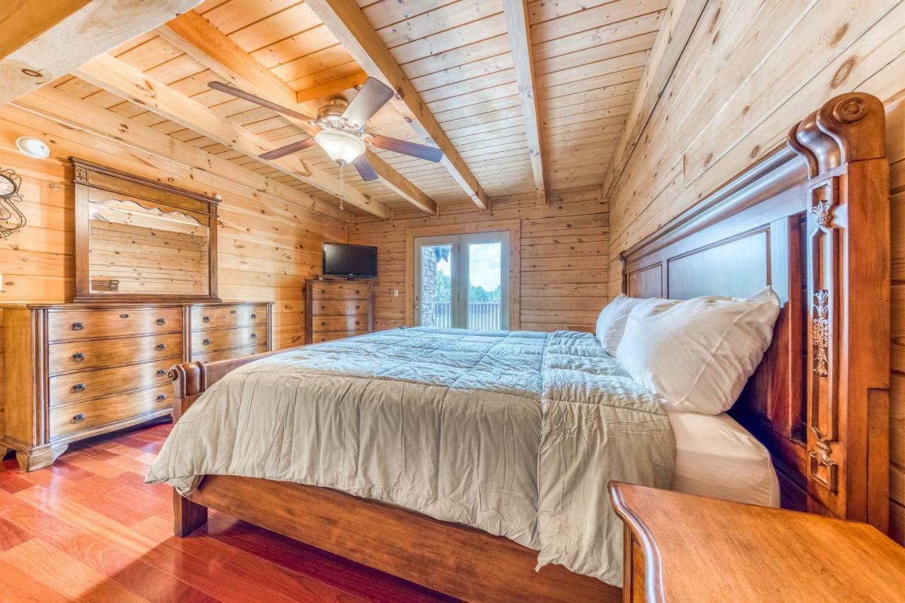 Majestic Lakefront Lodge Sevierville Buitenkant foto