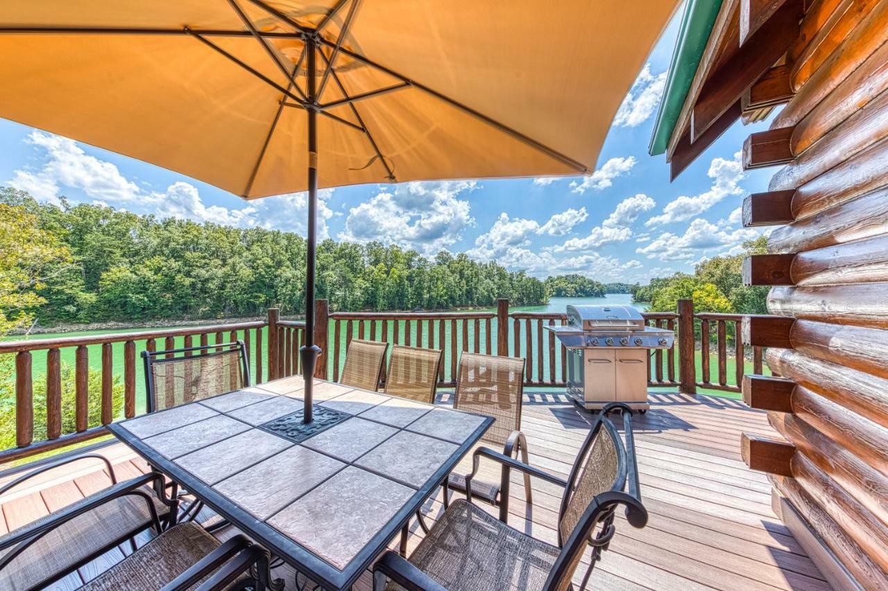 Majestic Lakefront Lodge Sevierville Buitenkant foto